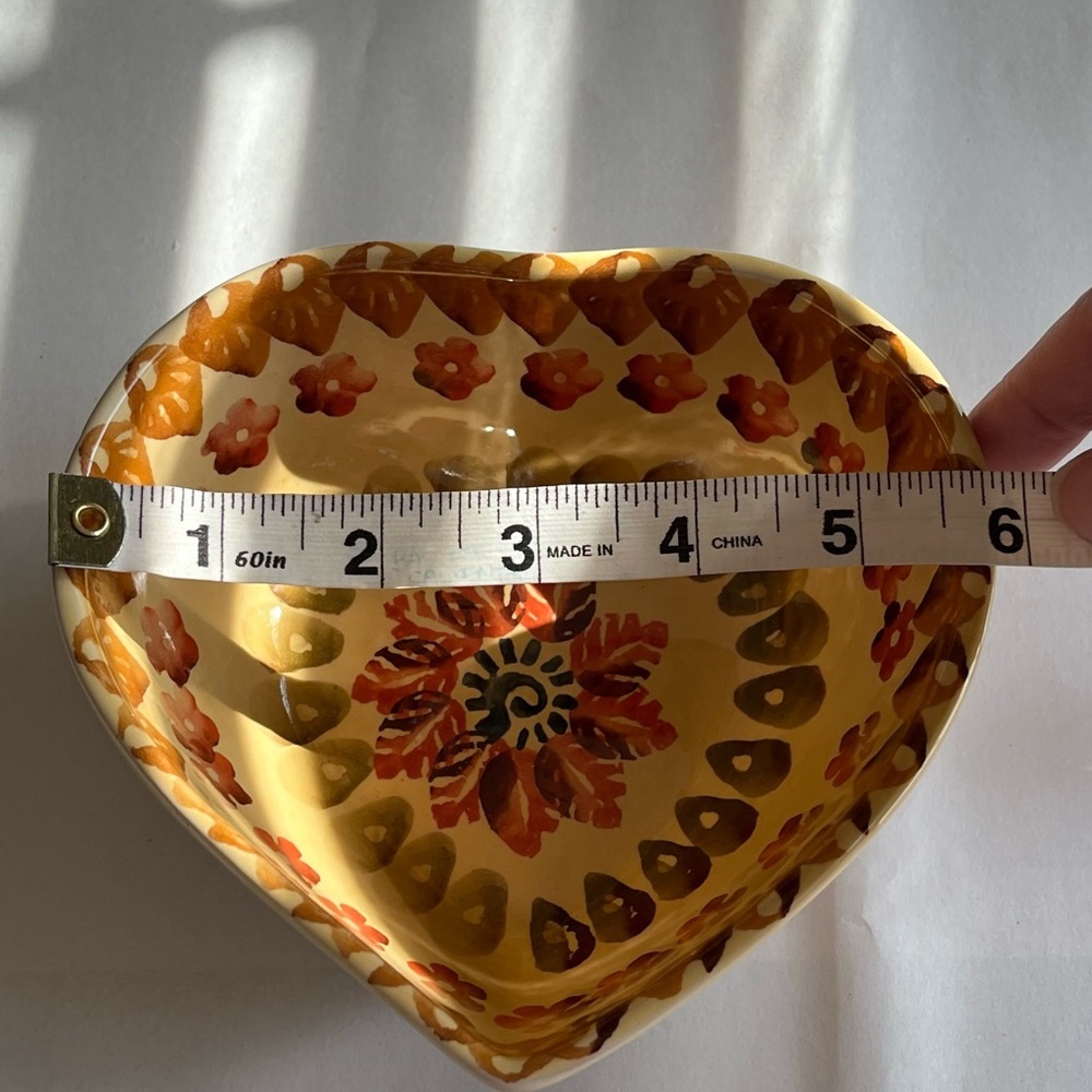 Italica ARS Hand painted Italian made heart accent dish EUC - Picture 12 of 13